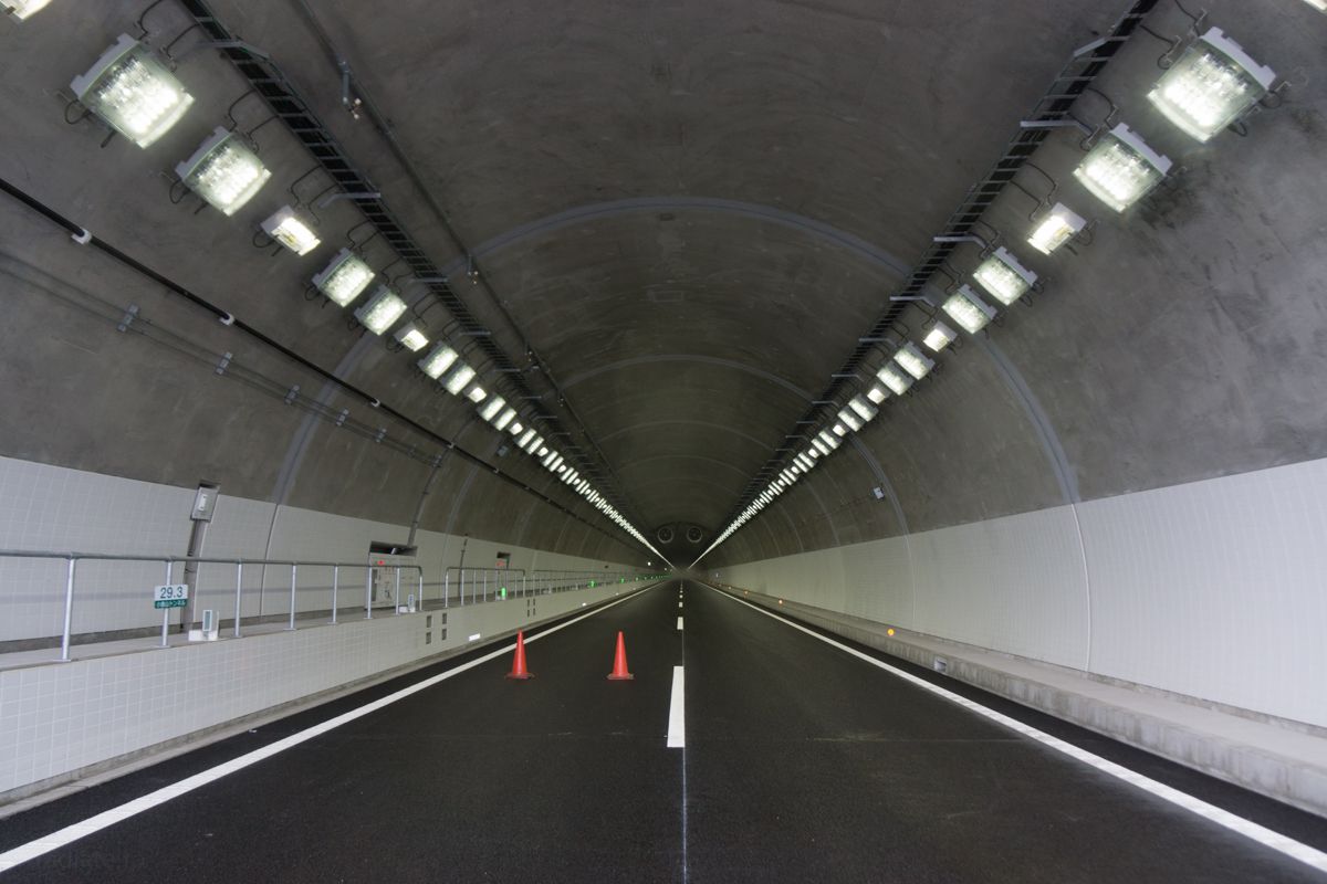 Bright Pathways: Mastering the Art of Tunnel Lighting Design